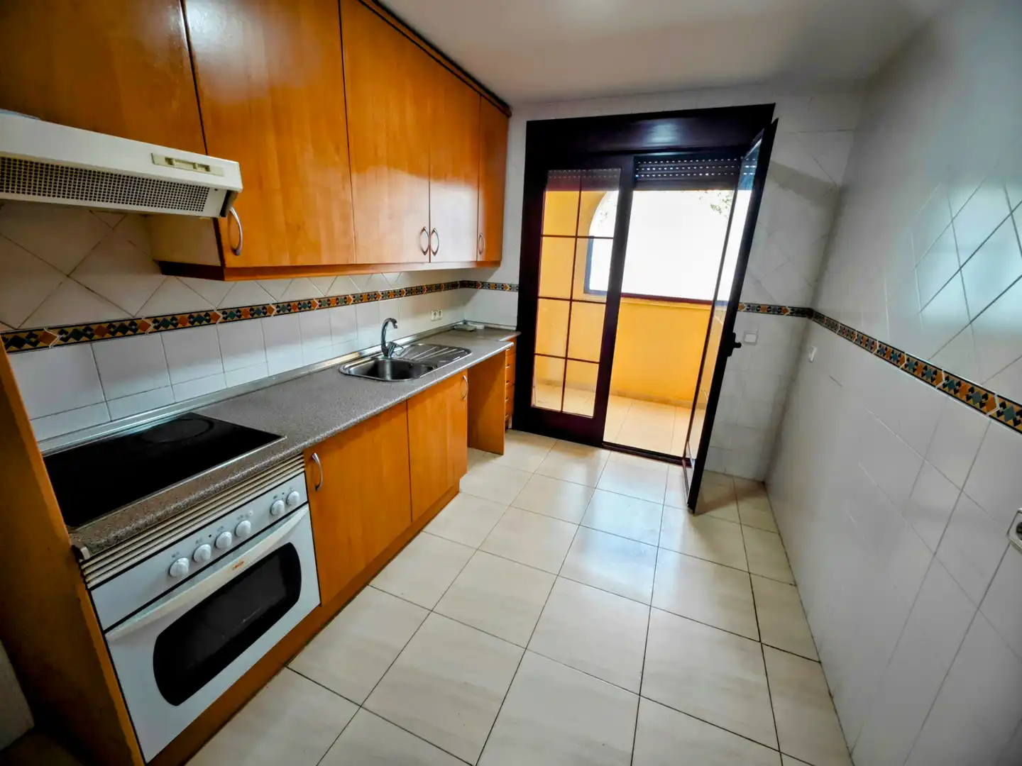 Küche von Maisonette zum Verkauf in Arroyomolinos (Madrid) mit Klimaanlage, Heizung und Privatgarten