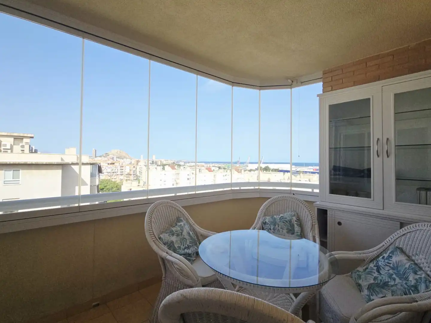 Terrasse von Dachboden zur Miete in San Gabriel - Palmeral - Urbanova