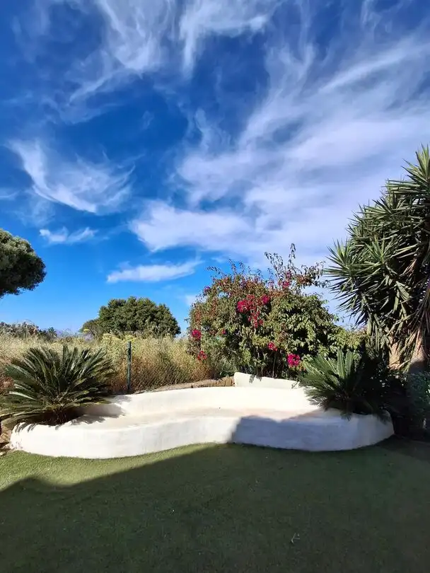 Jardí de Casa adosada de lloguer en La Alcaidesa amb Aire condicionat, Calefacció i Jardí privat