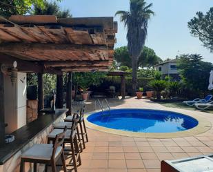 Swimming pool of House or chalet for sale in Tordera  with Air Conditioner, Terrace and Swimming Pool