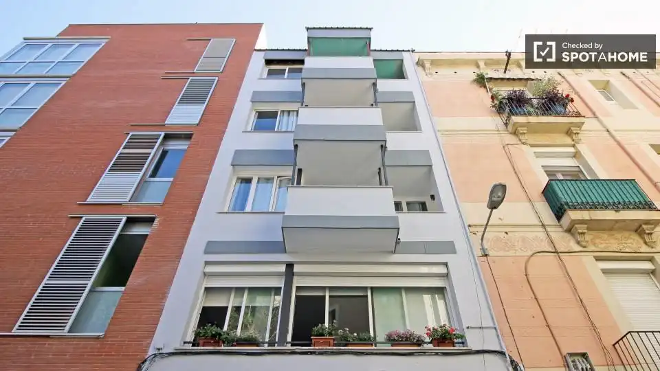 Room in El Poblenou