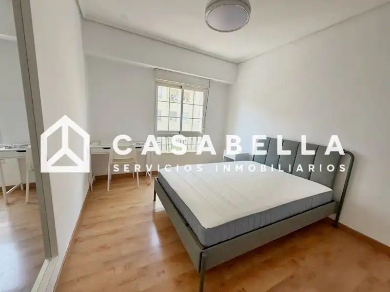 Habitación de Piso de alquiler en Valencia con Aire acondicionado, Calefacción y Terraza