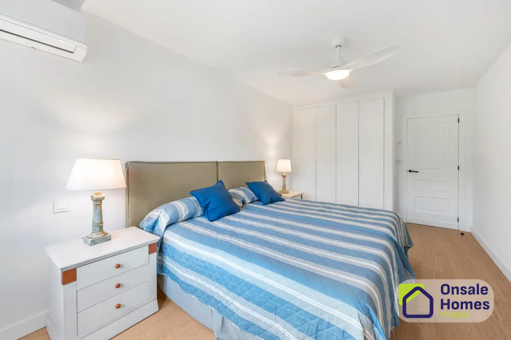 Flat for rent in Avenida Puerta del Mar, Playa Bajadilla - Puertos
