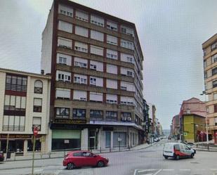 Vista exterior de Oficina de lloguer en Torrelavega 