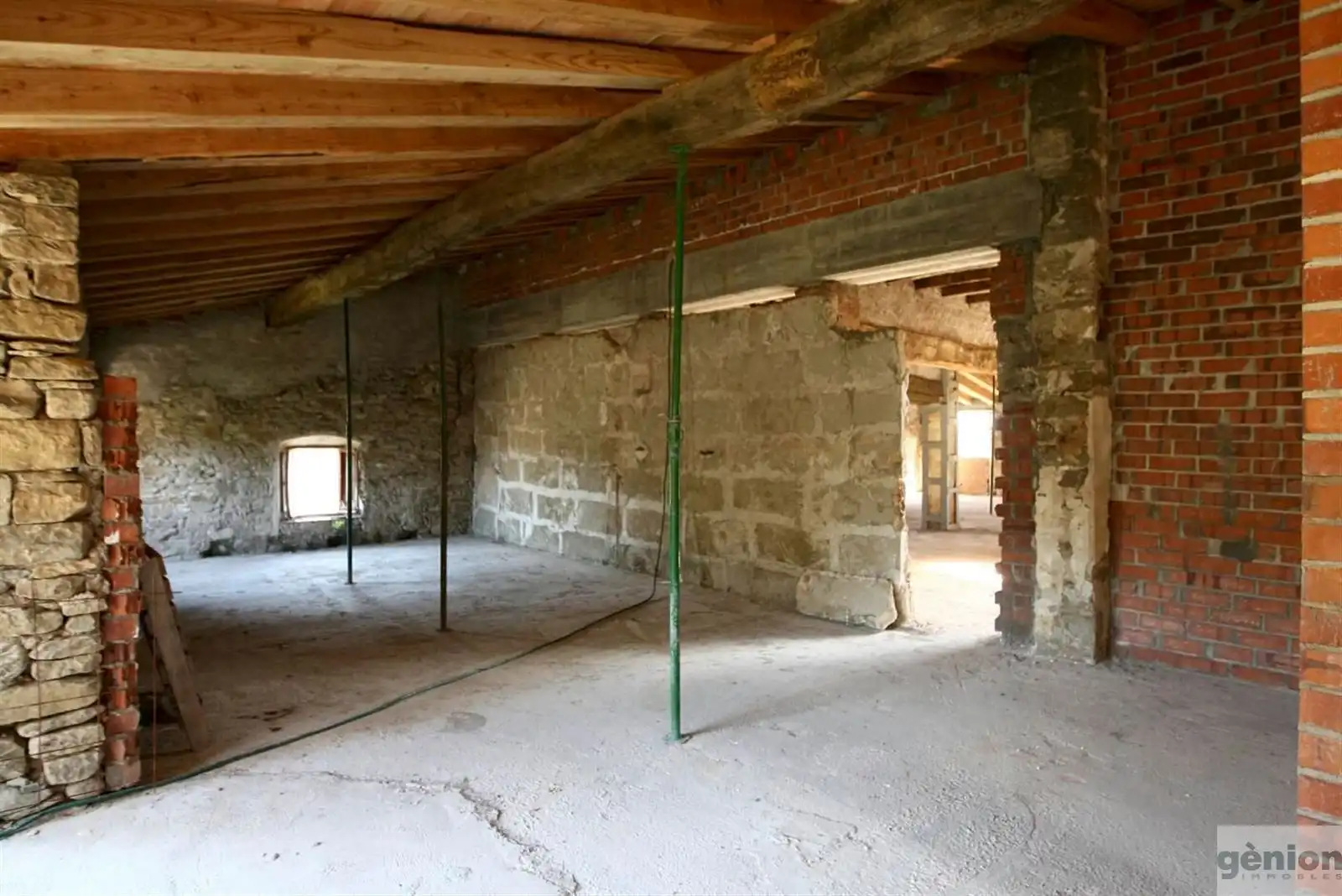 Country house zum Verkauf in Camós mit Privatgarten und Abstellraum