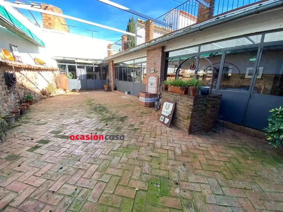 Casa con jardín en venta en Fuente Obejuna, imagen 2