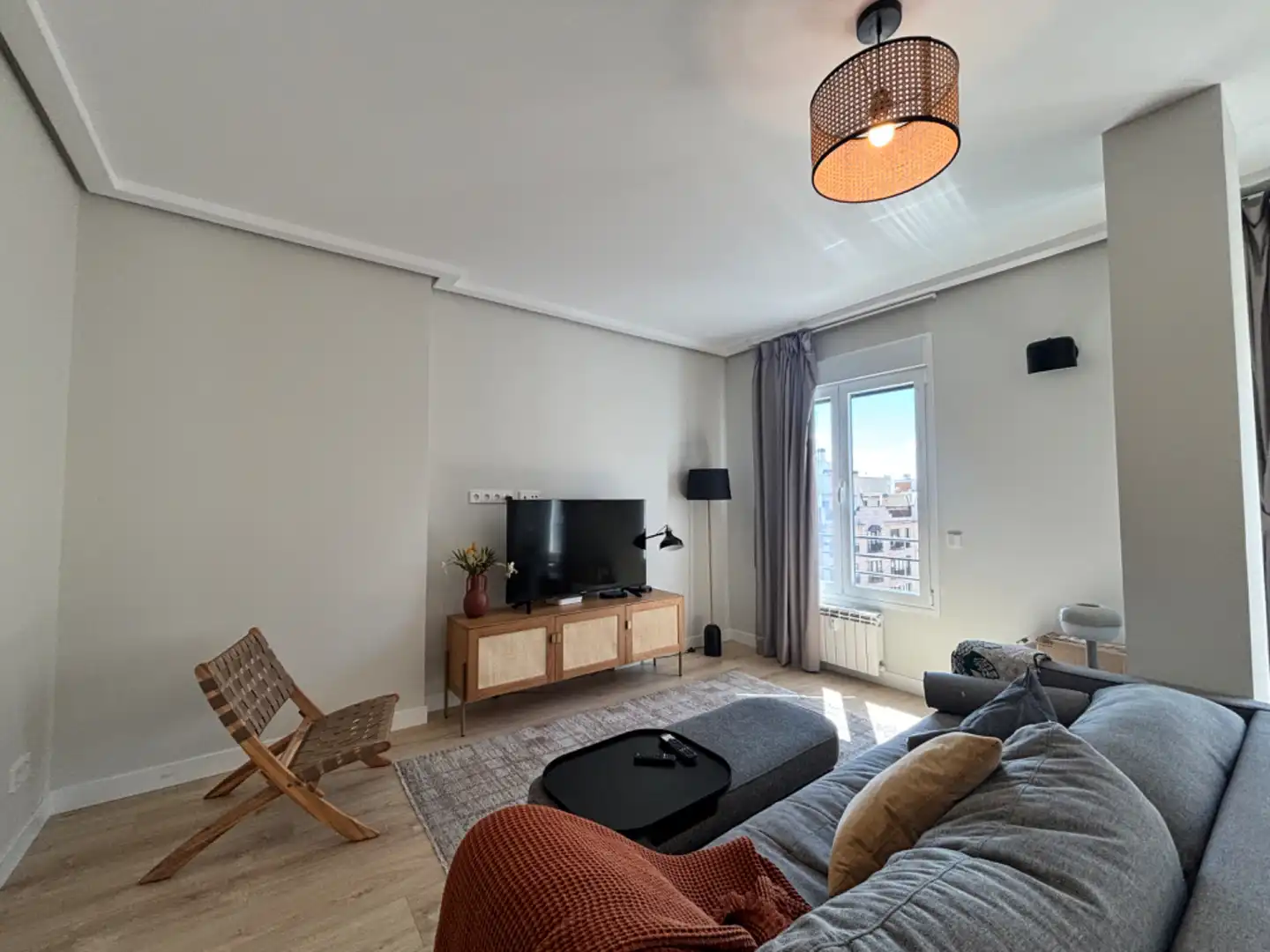 Wohnzimmer von Wohnung zur Miete in Madrid mit Klimaanlage, Heizung und Möbliert