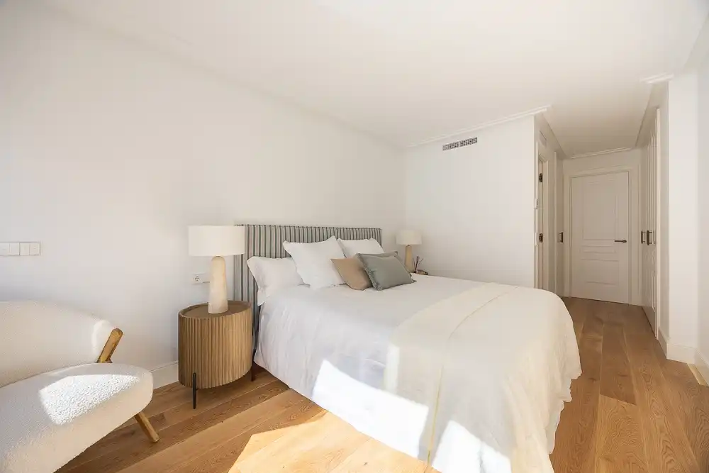 Habitación de Piso en venta en Madrid con Calefacción, Amueblado y Balcón