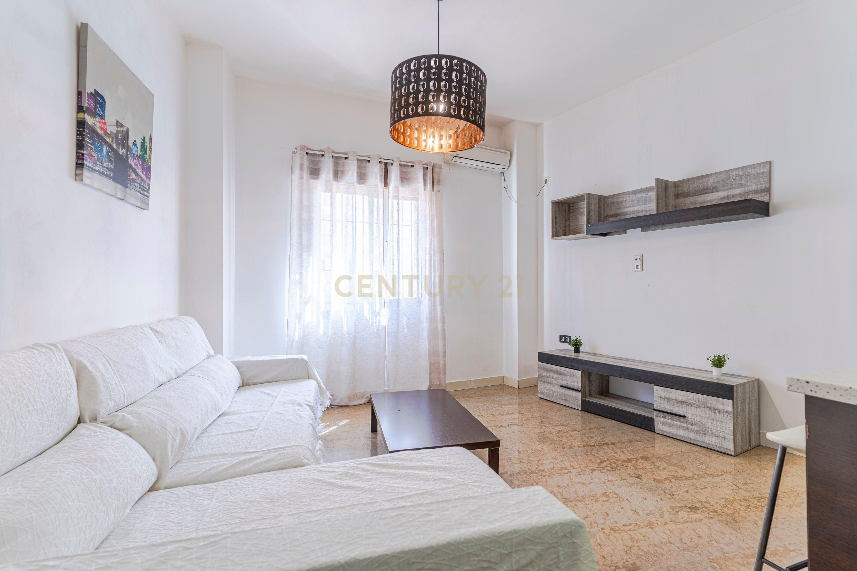 Sala d'estar de Apartament en venda en Ogíjares