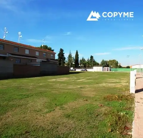 Terreny residencial en venda a Torrijos
