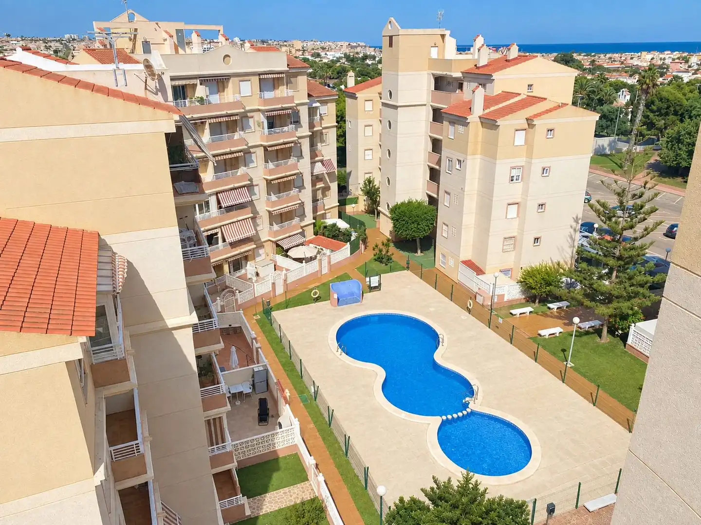 Apartamento de alquiler en Torrevieja, Alicante
