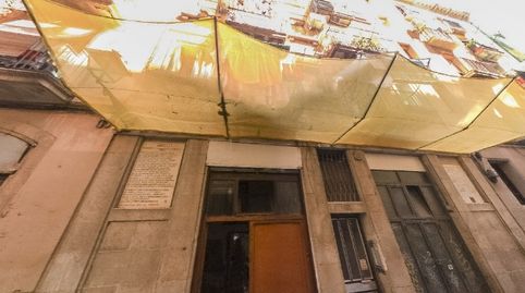 Foto 2 de Piso en venta en El Raval, Barcelona Capital