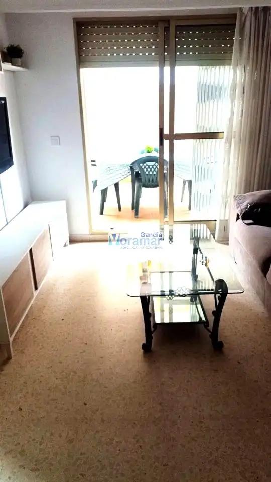 Menjador de Apartament en venda en Gandia amb Aire condicionat, Jardí privat i Terrassa