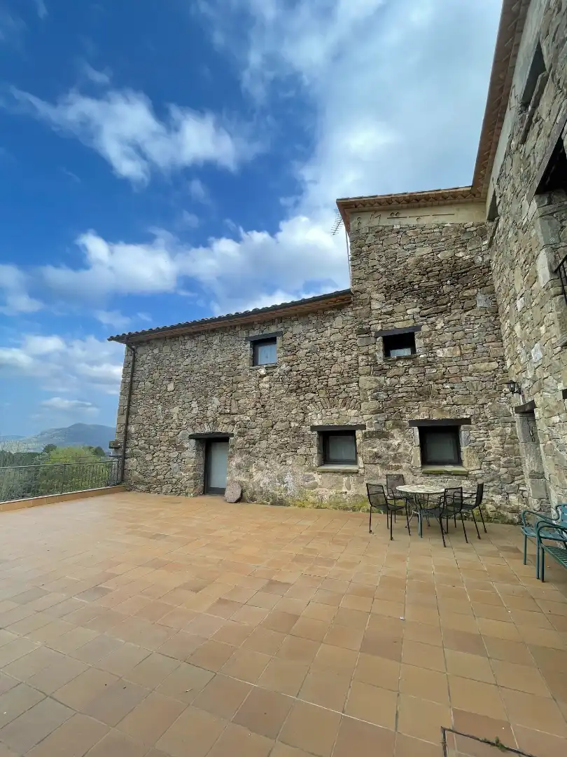 Vista exterior de Finca rústica en venda en Mieres (Girona) amb Calefacció, Parquet i Terrassa