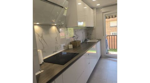 Foto 3 de Piso en venta en Calle Padre Claret, Residencia, Logroño