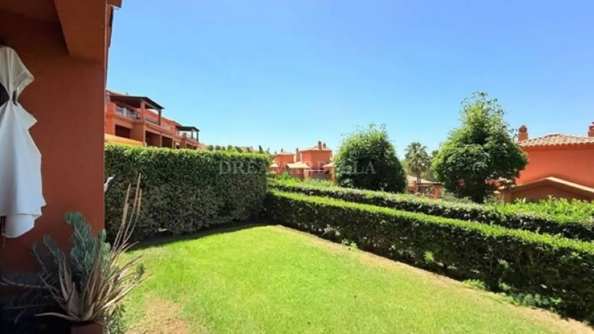 Jardí de Planta baixa de lloguer en Estepona amb Aire condicionat, Jardí privat i Terrassa