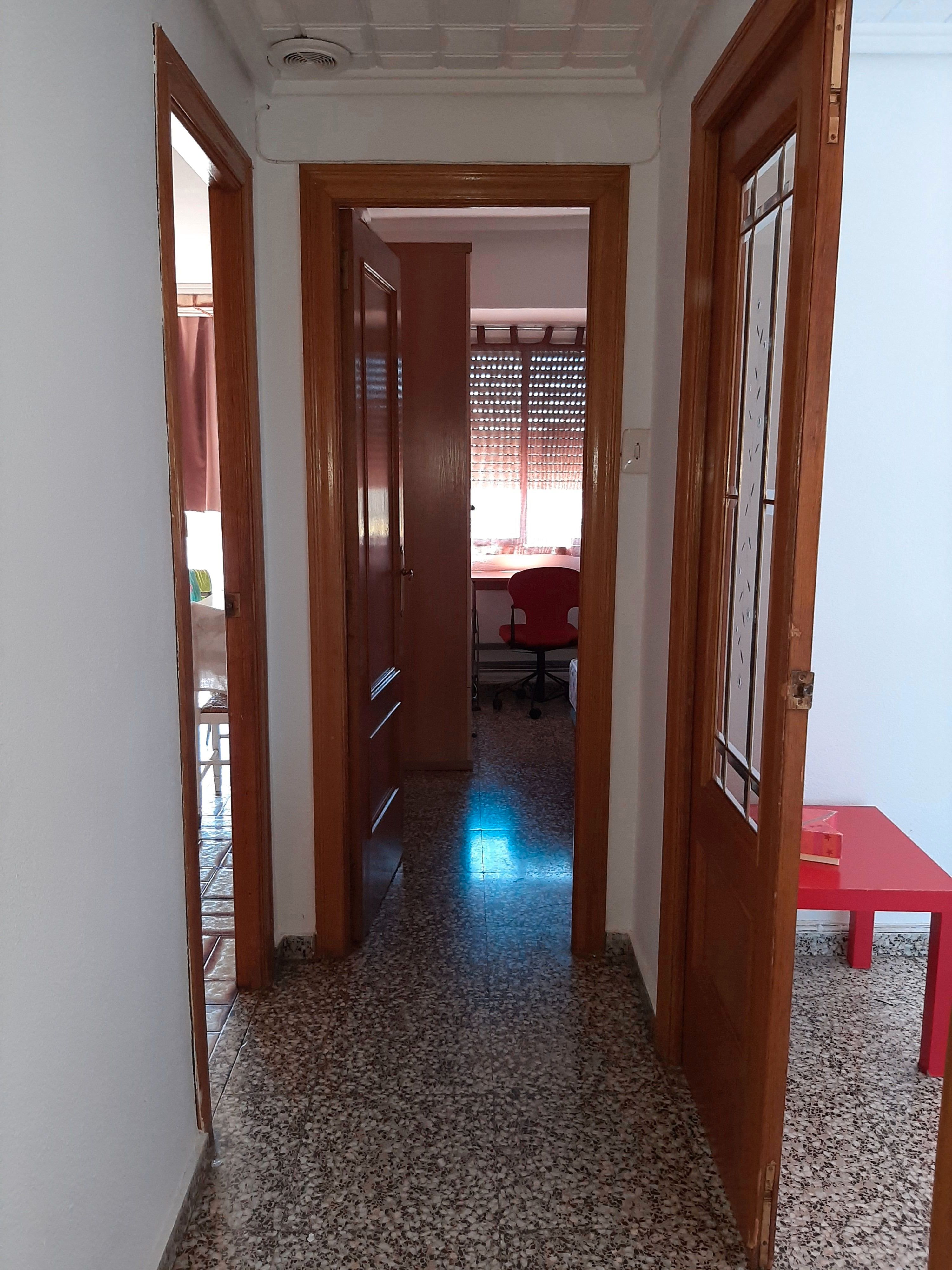 Flat to rent in Carrer dels Sants Just i Pastor, Albors