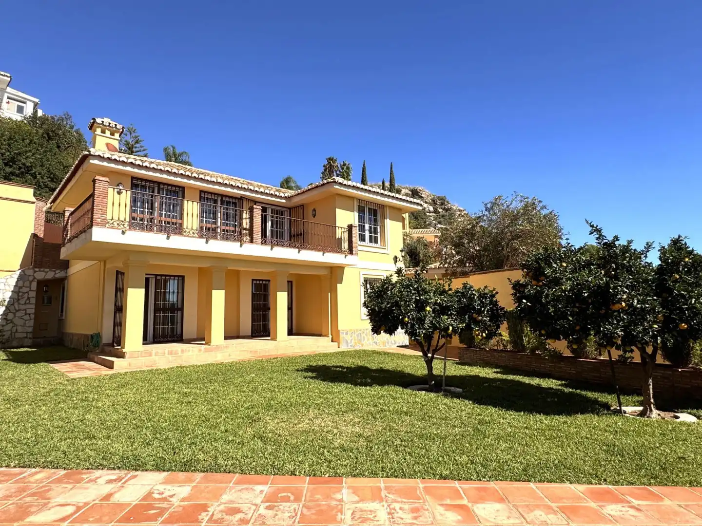 Garden of Houses for sale in Benalmádena  with Air Conditioner, Heating and Private garden