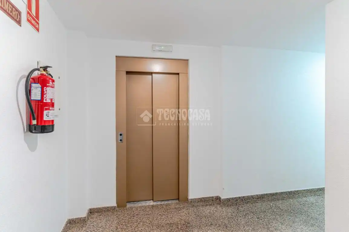 Piso en venta en Albuñol