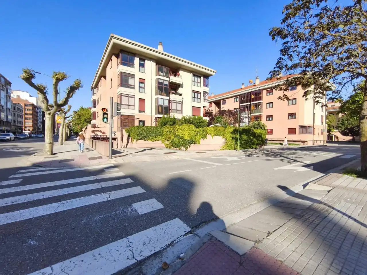 Garaje en venta en Calle Alhucemas, Plantío - Alcampo