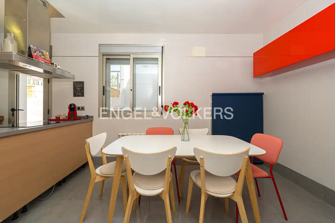 Comedor de Casa o chalet en venta en La Nucia con Aire acondicionado, Jardín privado y Piscina
