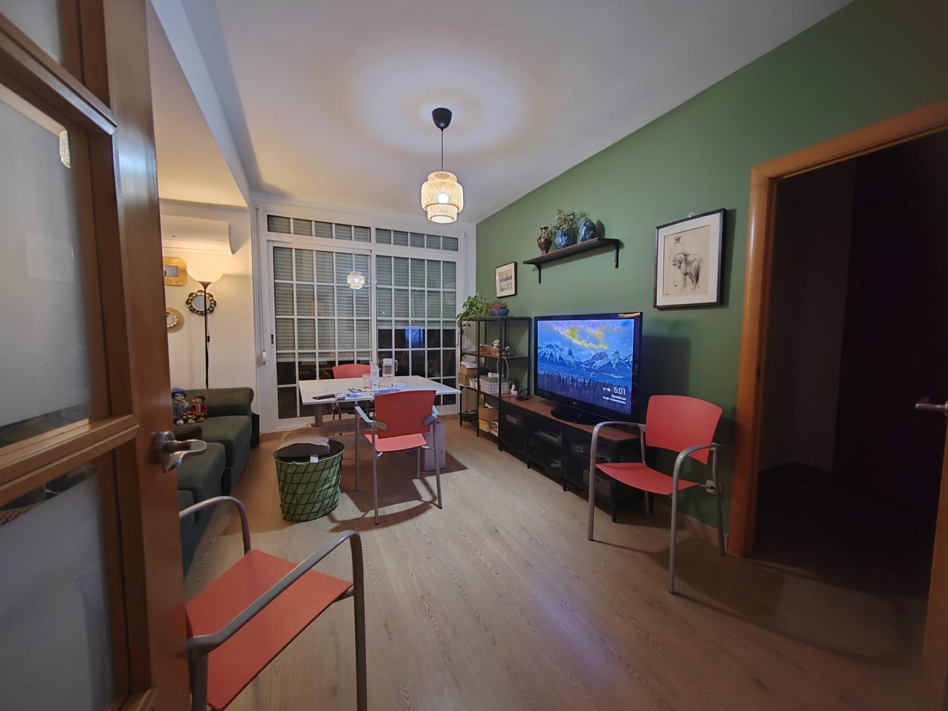 Living room of Flat for sale in Sabadell  with Air Conditioner, Heating and Balcony