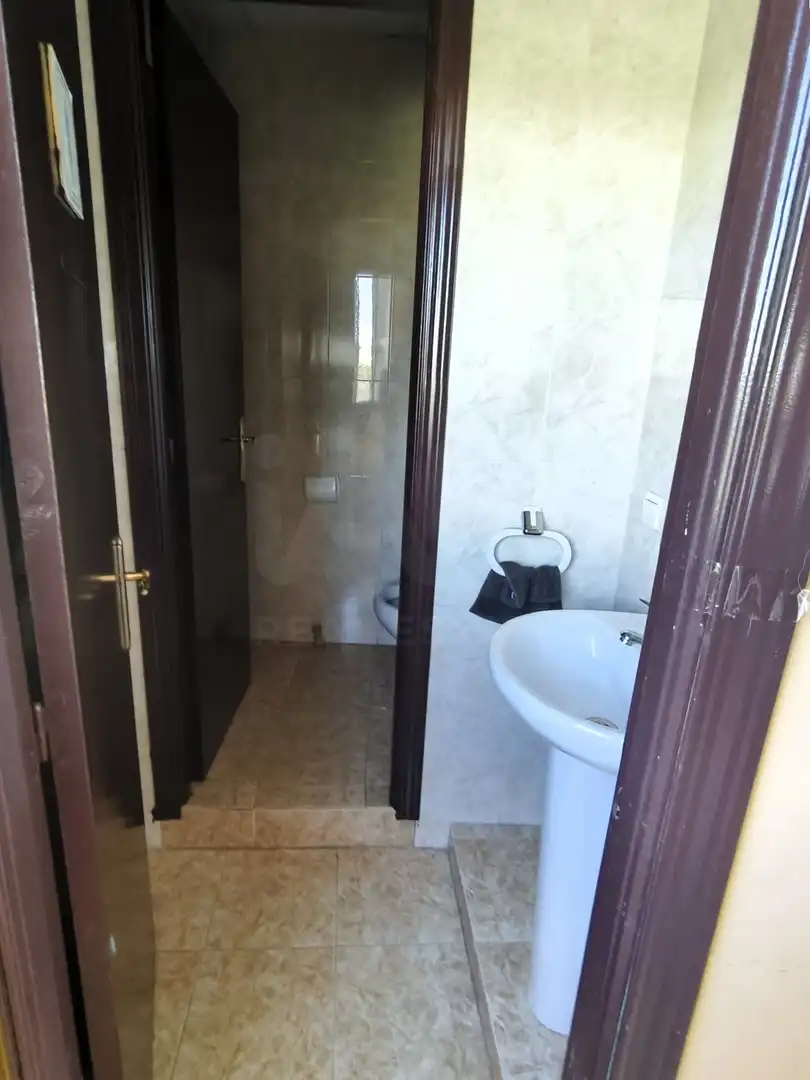 Local comercial en venda a Trobajo del Camino, imagen 4