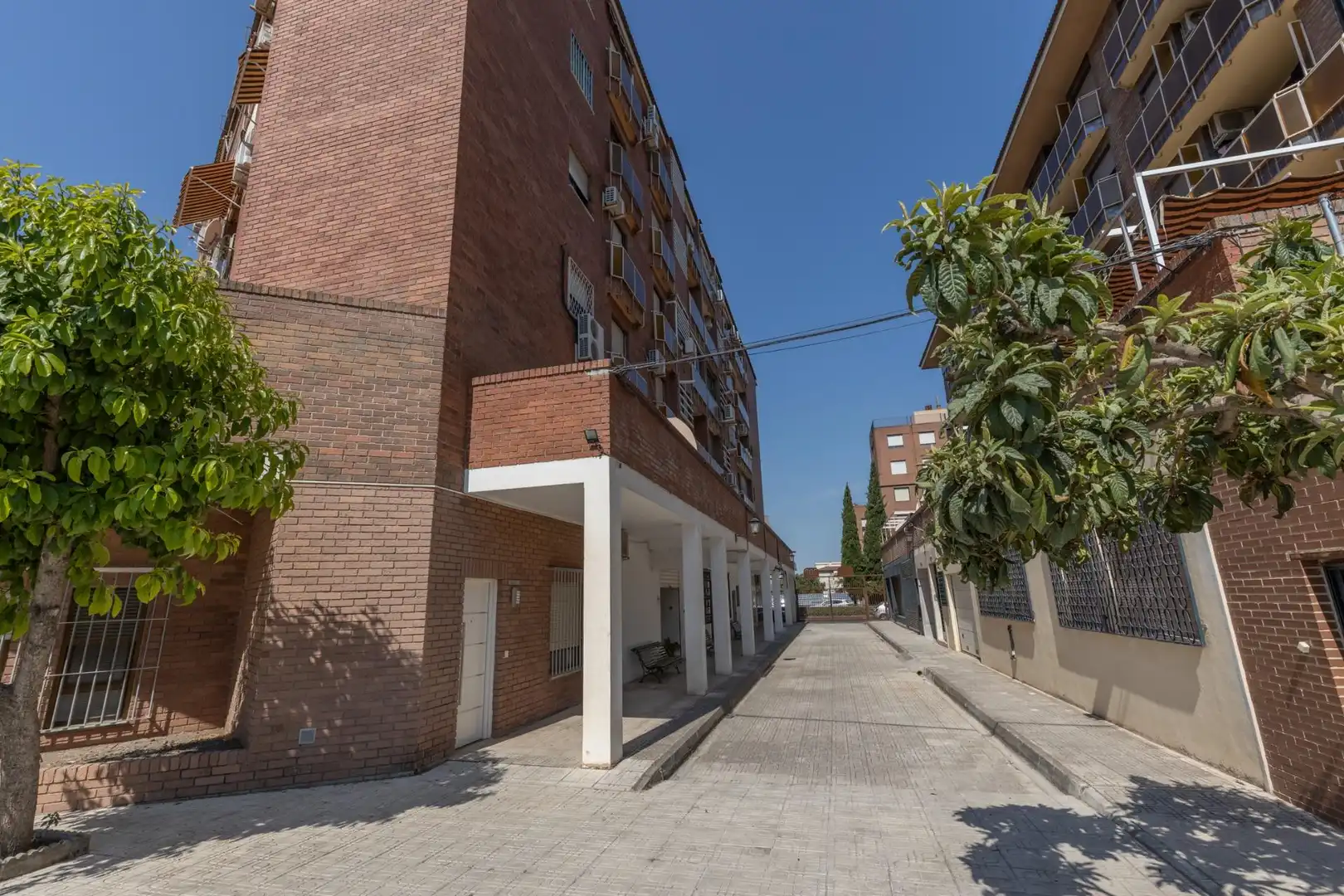 Exterior view of Flat for sale in Granada  with Air Conditioner, Terrace and Balcony
