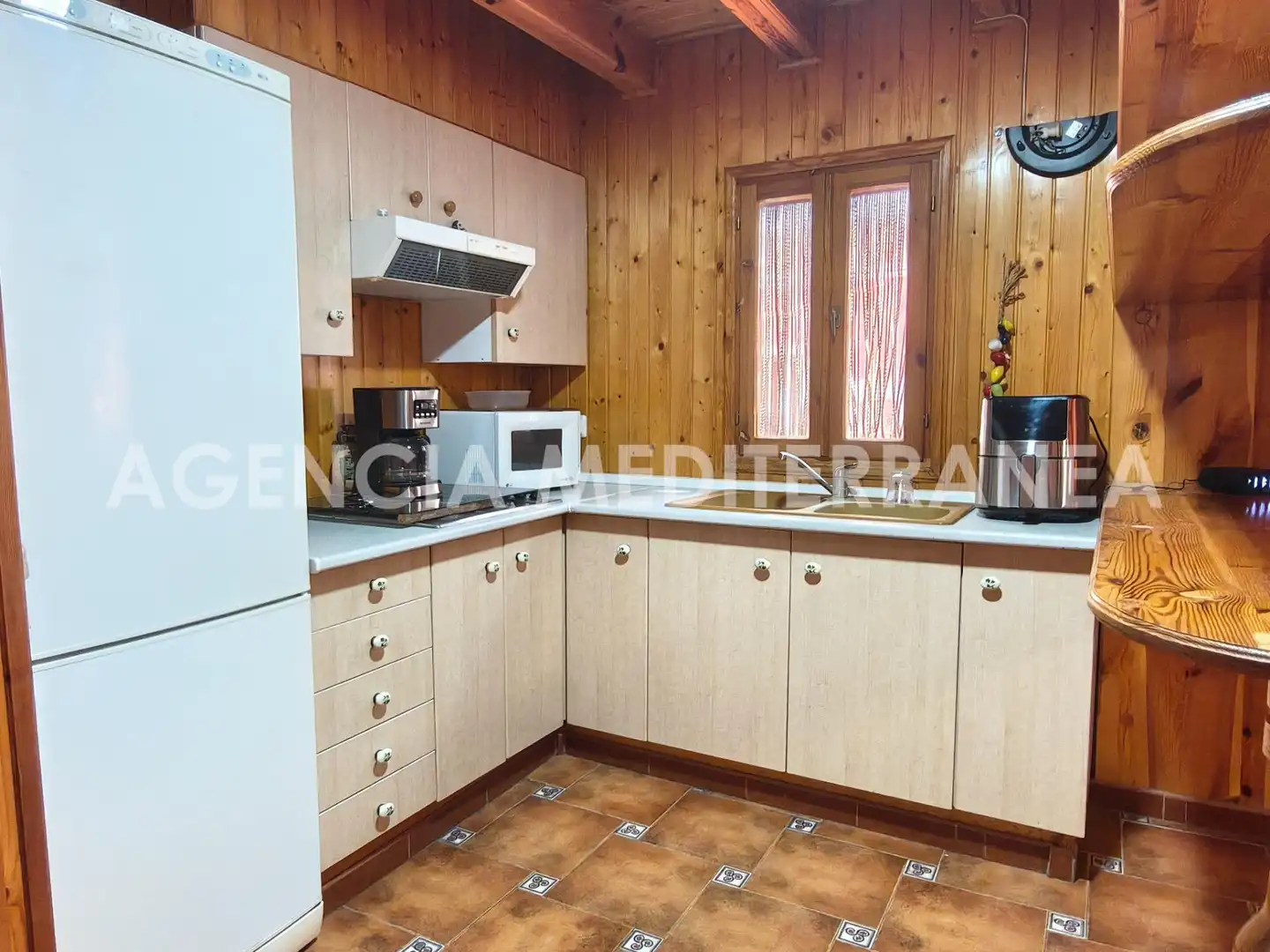 Cuina de Casa o xalet de lloguer en Paterna amb Aire condicionat, Calefacció i Jardí privat