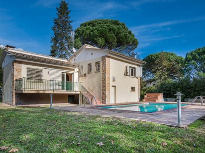 Jardí de Casa o xalet en venda en Vilobí d'Onyar amb Calefacció, Jardí privat i Piscina