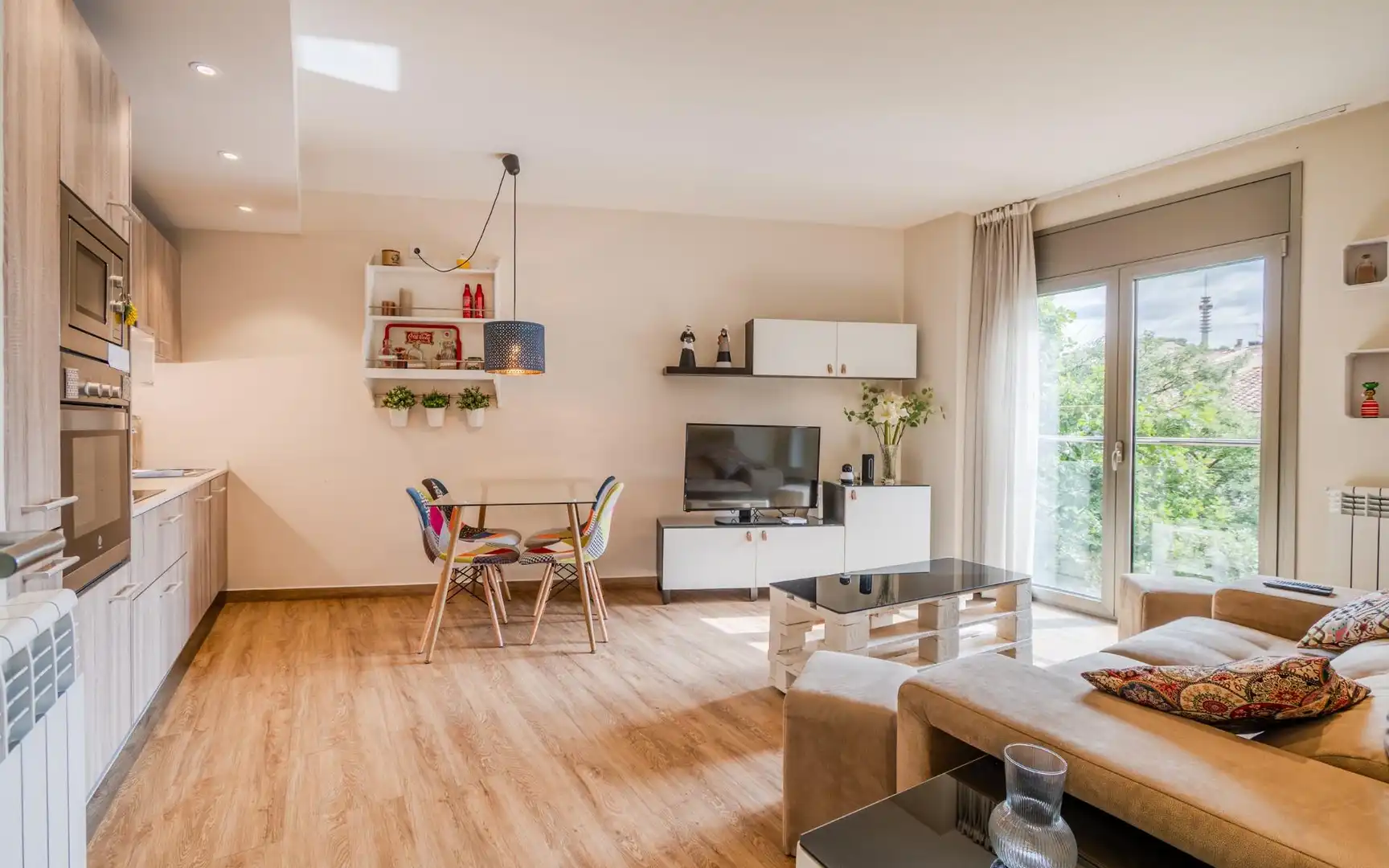 Sala de estar de Apartamento de alquiler en Girona con Balcón
