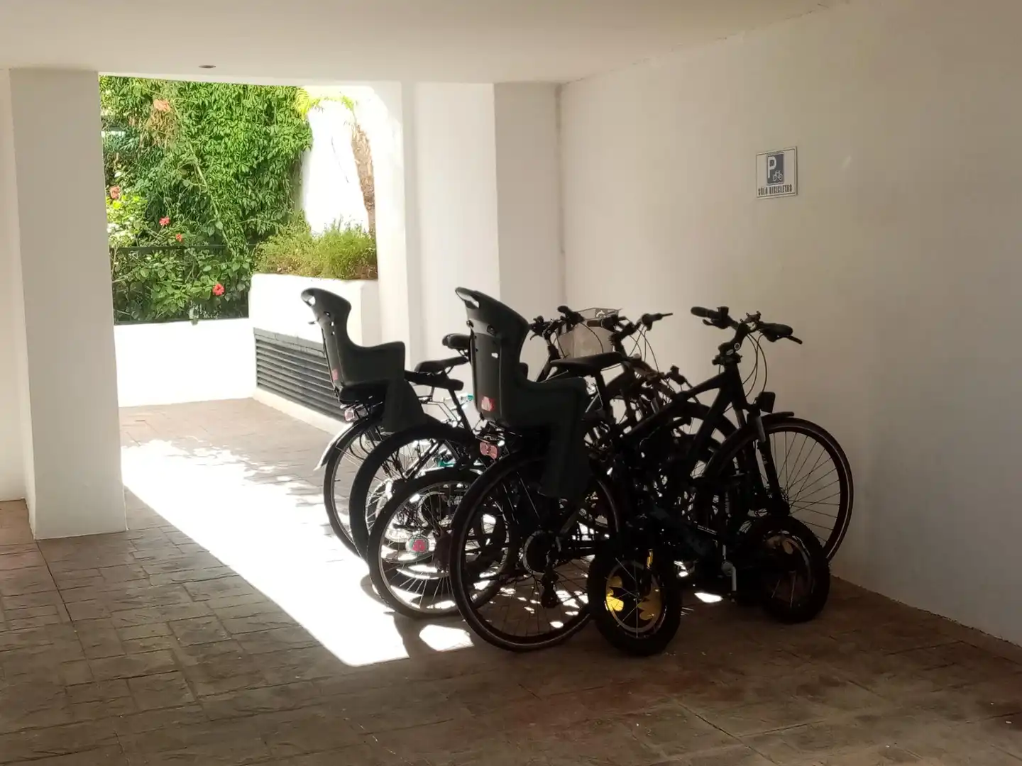 Parking of Flat for rent in Estepona Pueblo