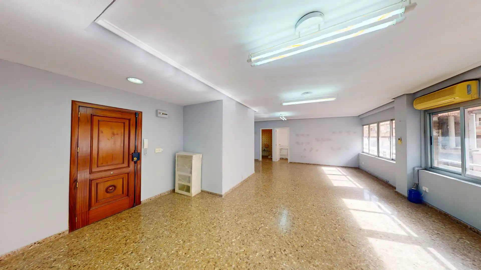 Piso en venta en Alicante / Alacant