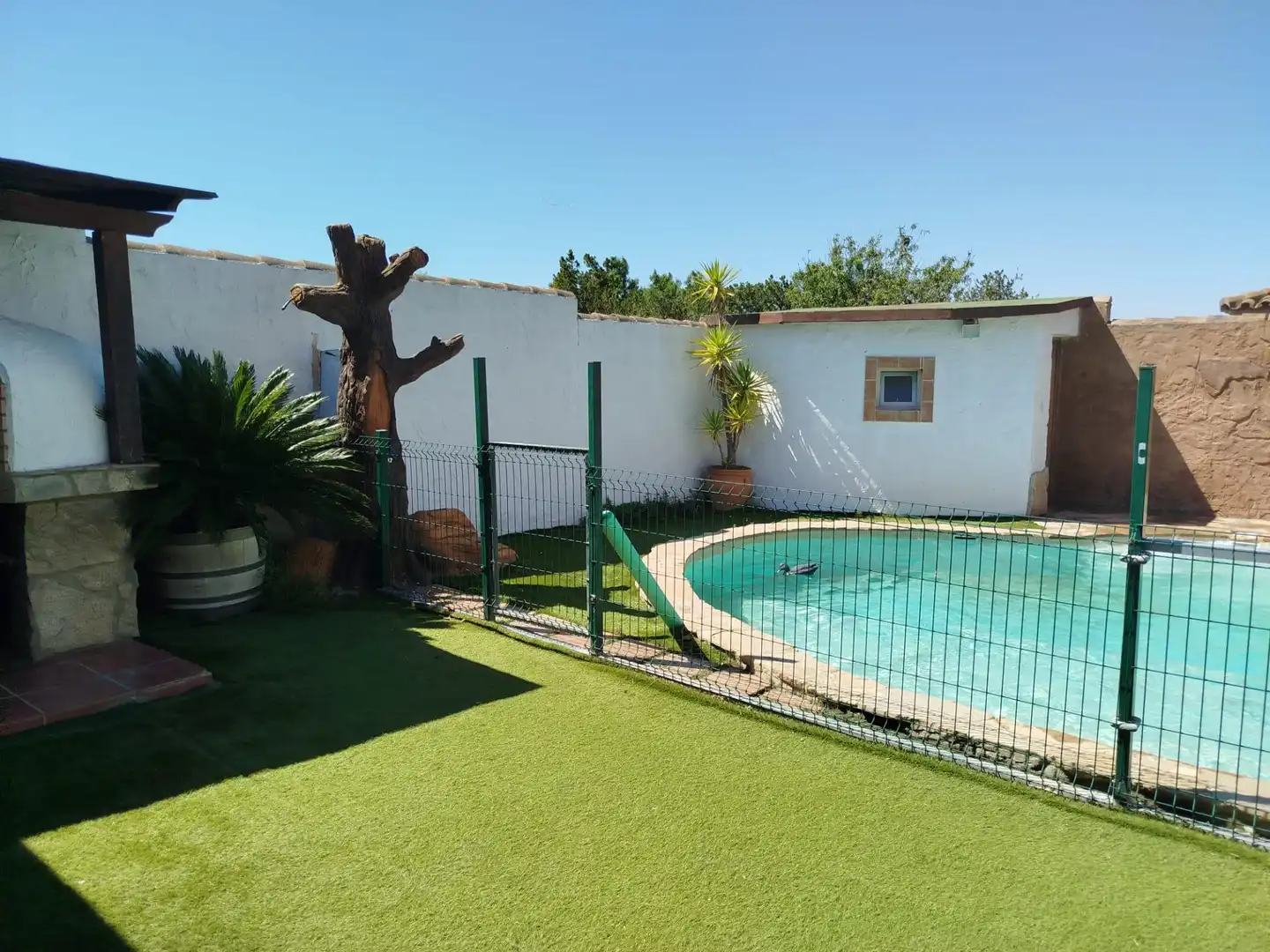 Swimming pool of Houses for sale in Chiclana de la Frontera  with Air Conditioner, Private garden and Terrace