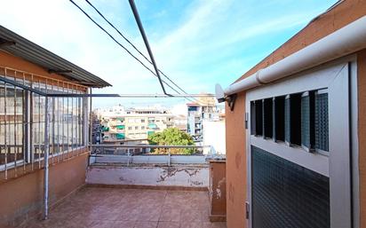 Vista exterior de Àtic en venda en Alicante / Alacant amb Terrassa i Balcó