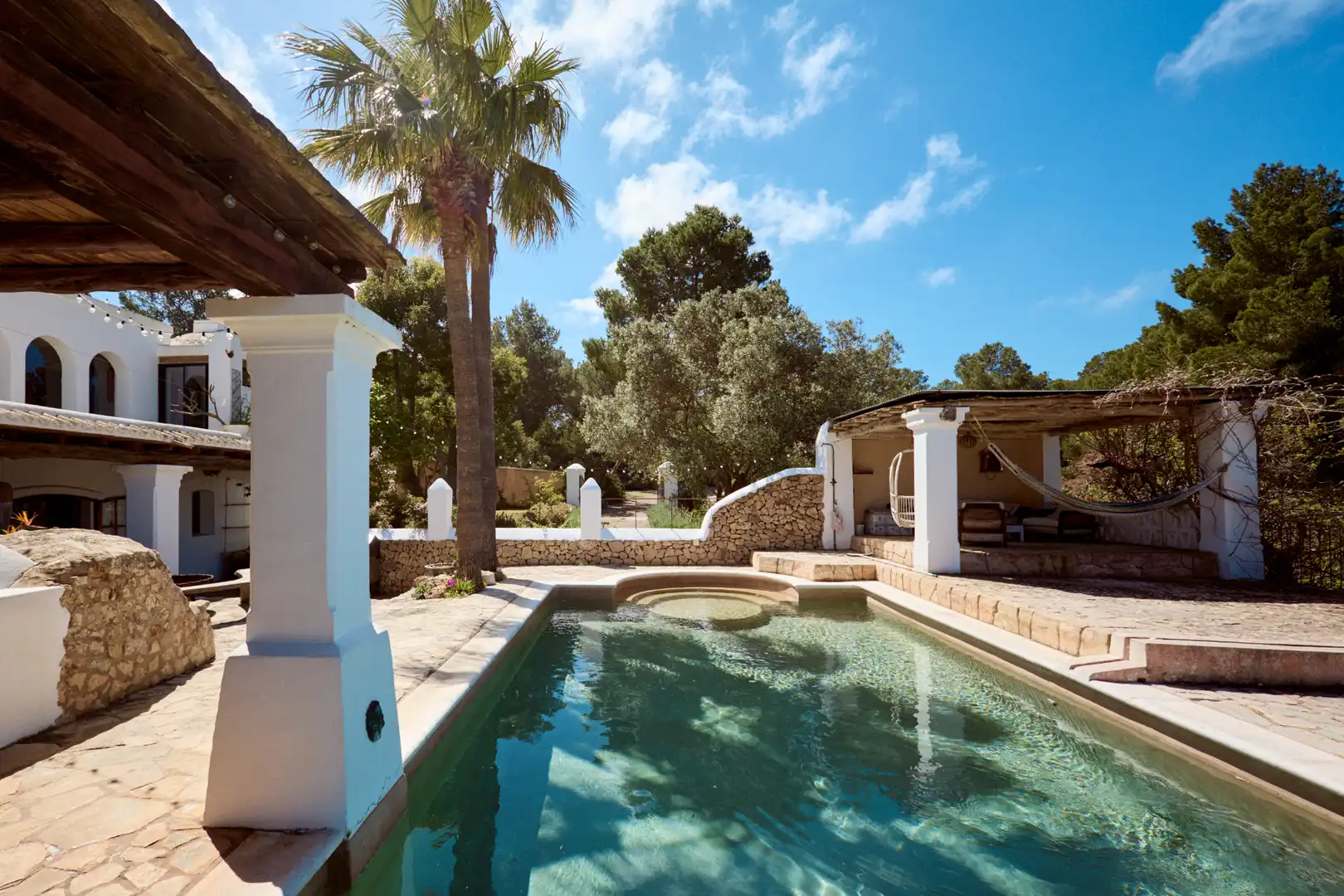 Piscina de Finca rústica en venda en Sant Joan de Labritja amb Aire condicionat, Jardí privat i Parquet