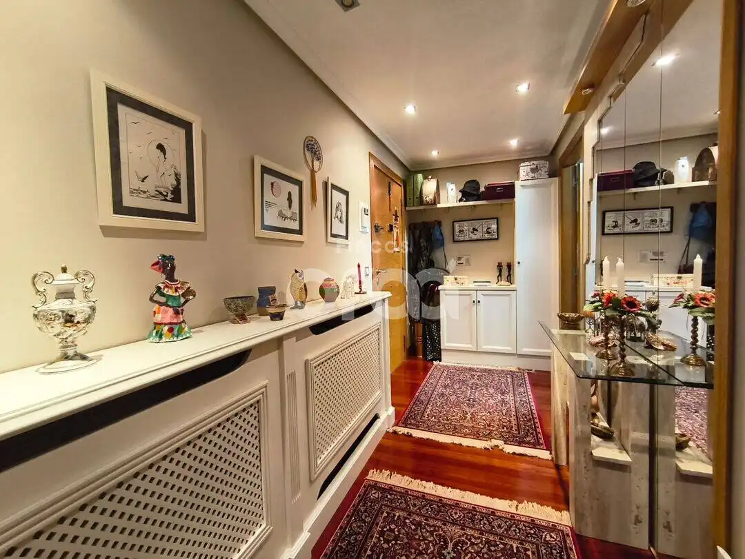 Flat for sale in Santurtzi   with Heating, Storage room and Balcony