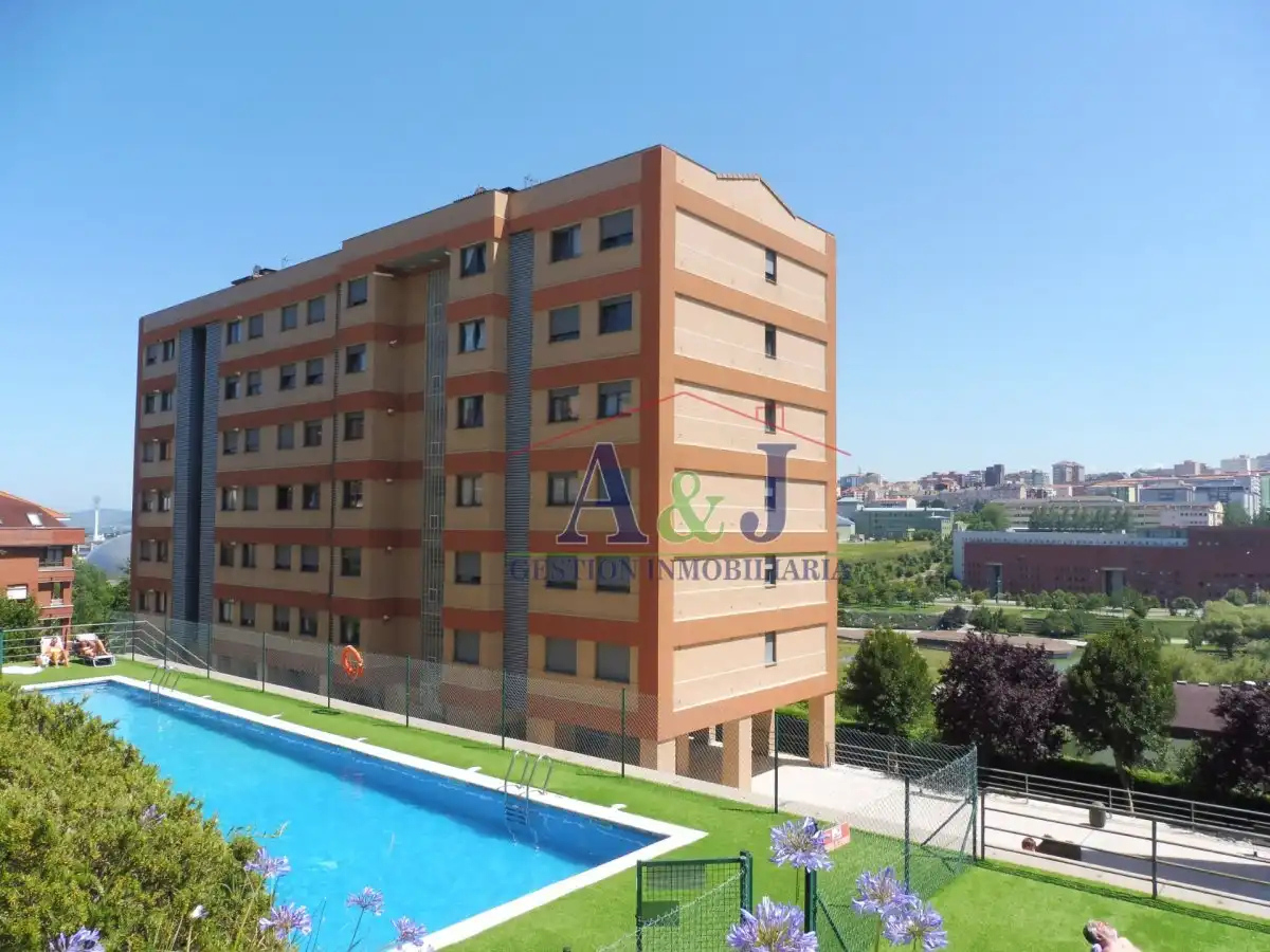Wohnung zur Miete in Calle Alfonsina Storni, La Pereda