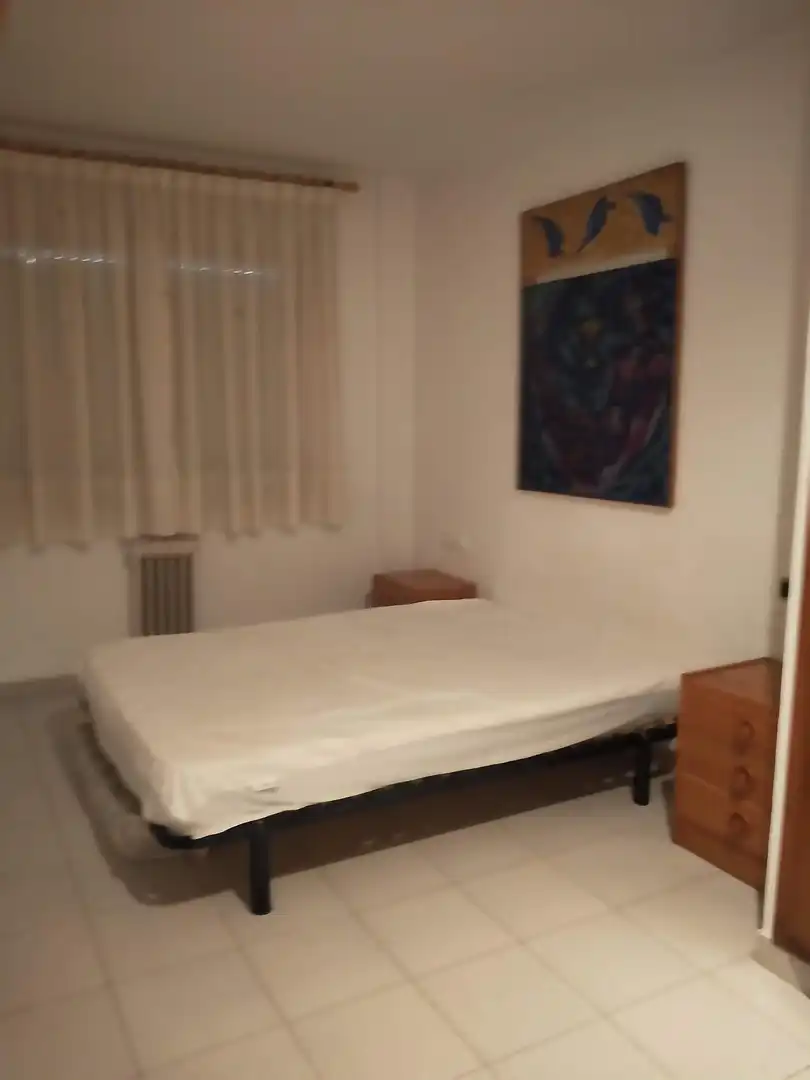 Bedroom of Flat for rent in Girona  with Furnished