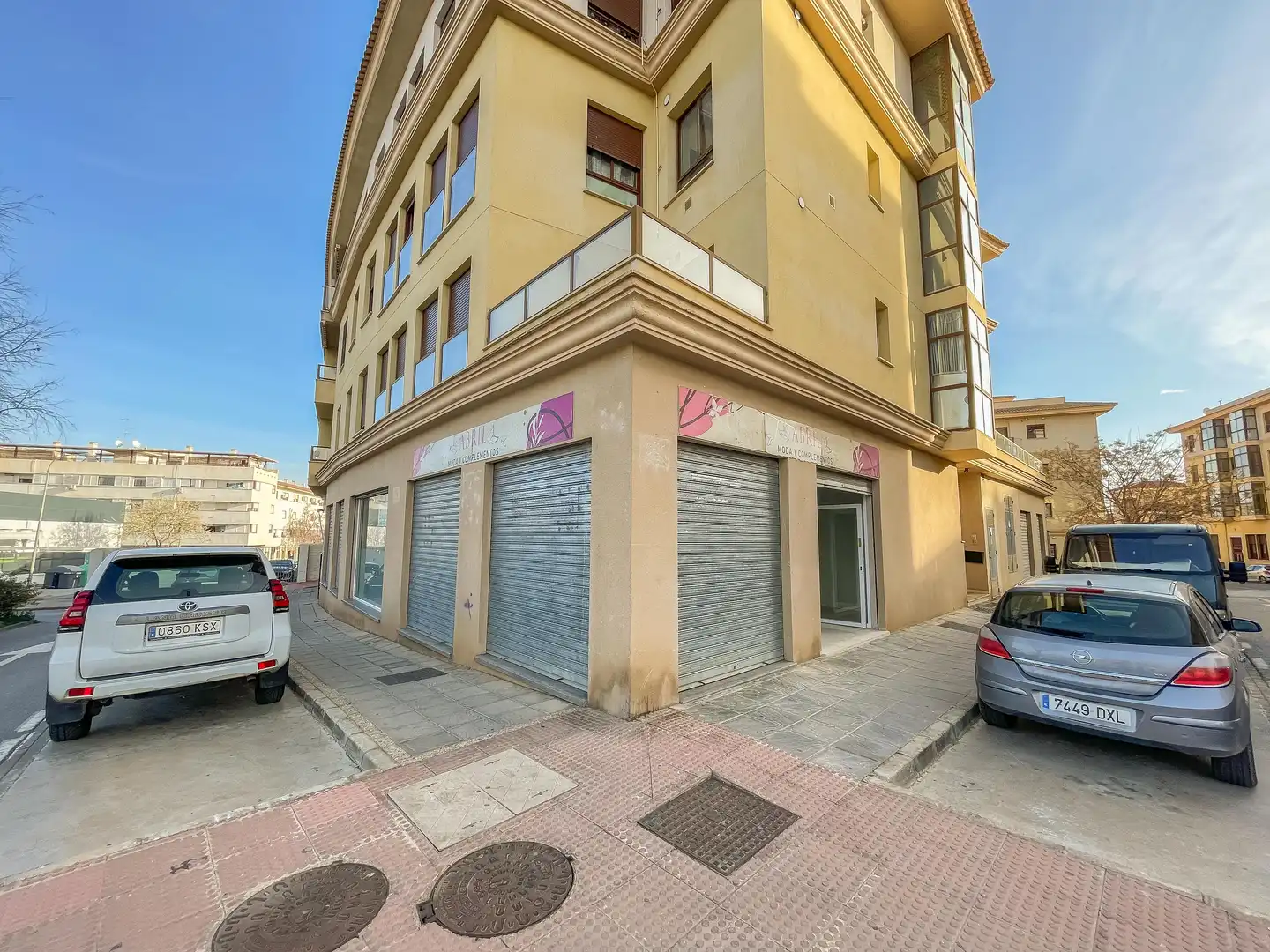 Local comercial de lloguer a Calle Juan Pedernal 4, imagen 3