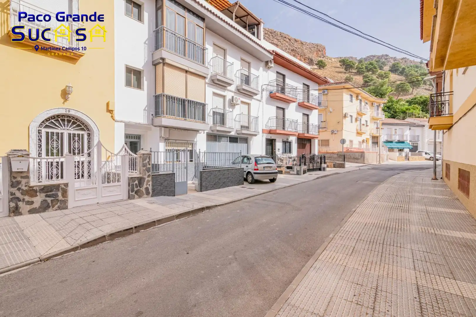 Vista exterior de Pis en venda en Loja amb Moblat i Balcó