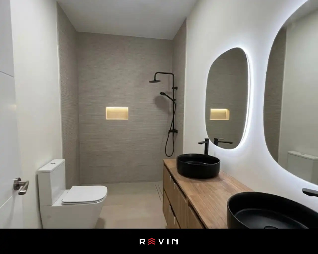 Baño de Piso en venta en Jaén con Aire acondicionado, Calefacción y Horno