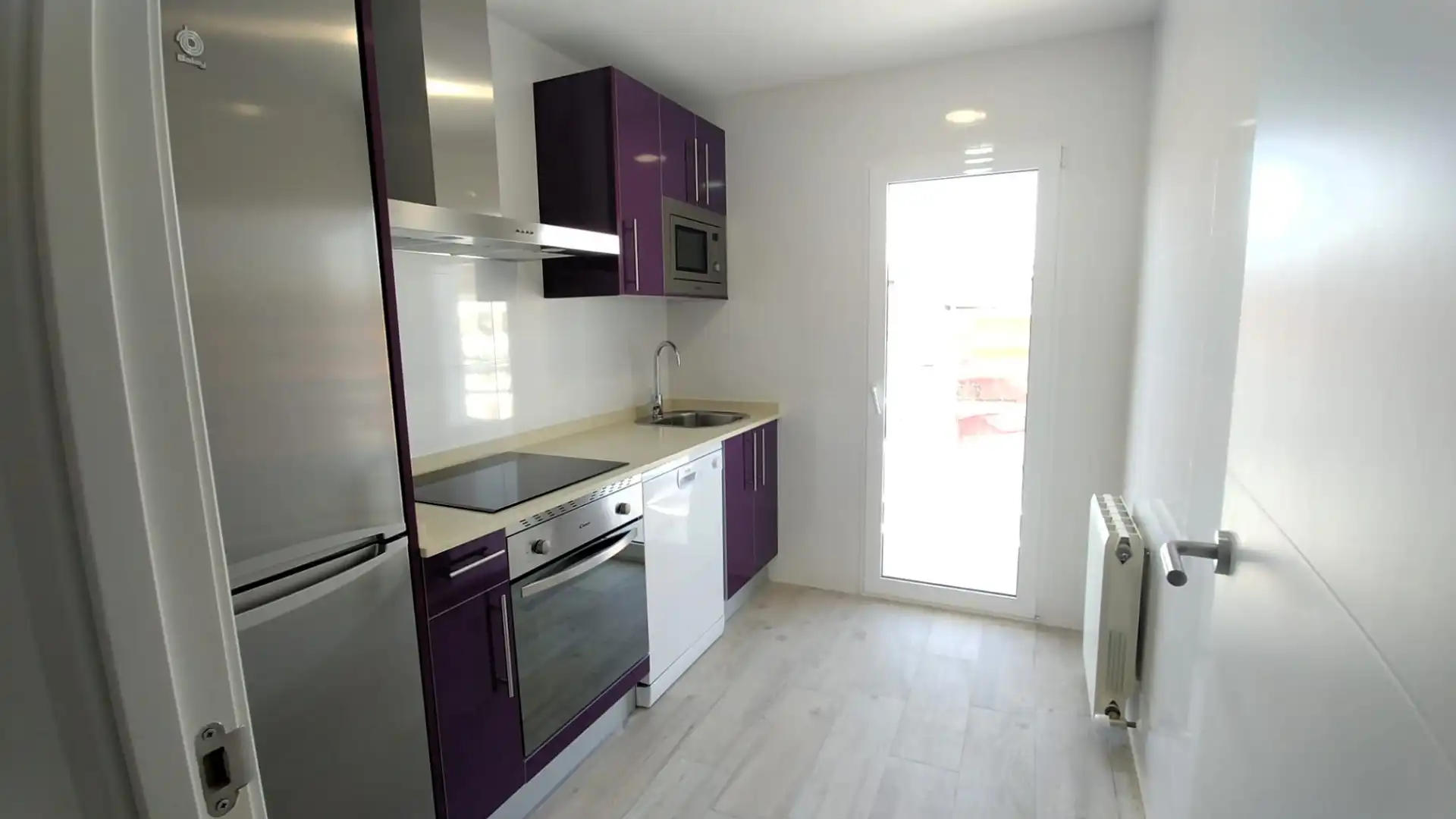Cocina de Piso en venta en Zaragoza con Calefacción y Balcón