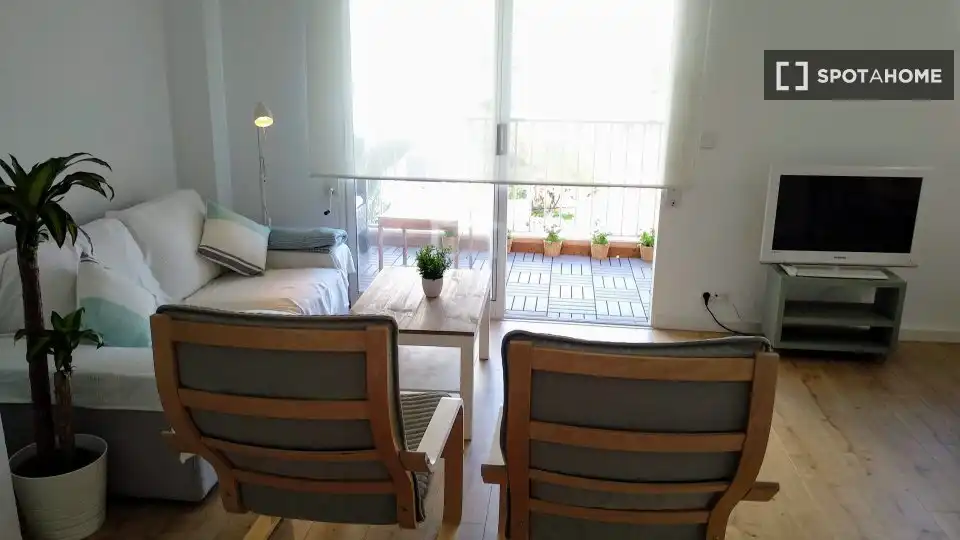 Flat with terrace to rent in Pobles del Sud, imagen 17
