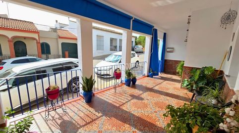 Foto 3 de Casa adosada en venta en Montellano, Sevilla