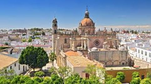 Foto 4 de Edificio en venta en La Plata, Jerez de la Frontera