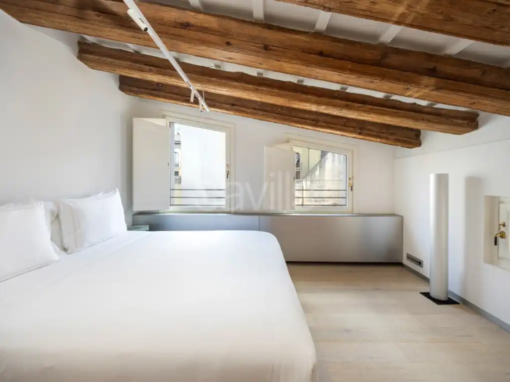 Dormitori de Apartament de lloguer en Barcelona amb Piscina i Moblat