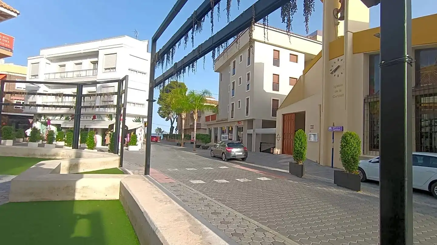 Vista exterior de Local en venda en Los Alcázares