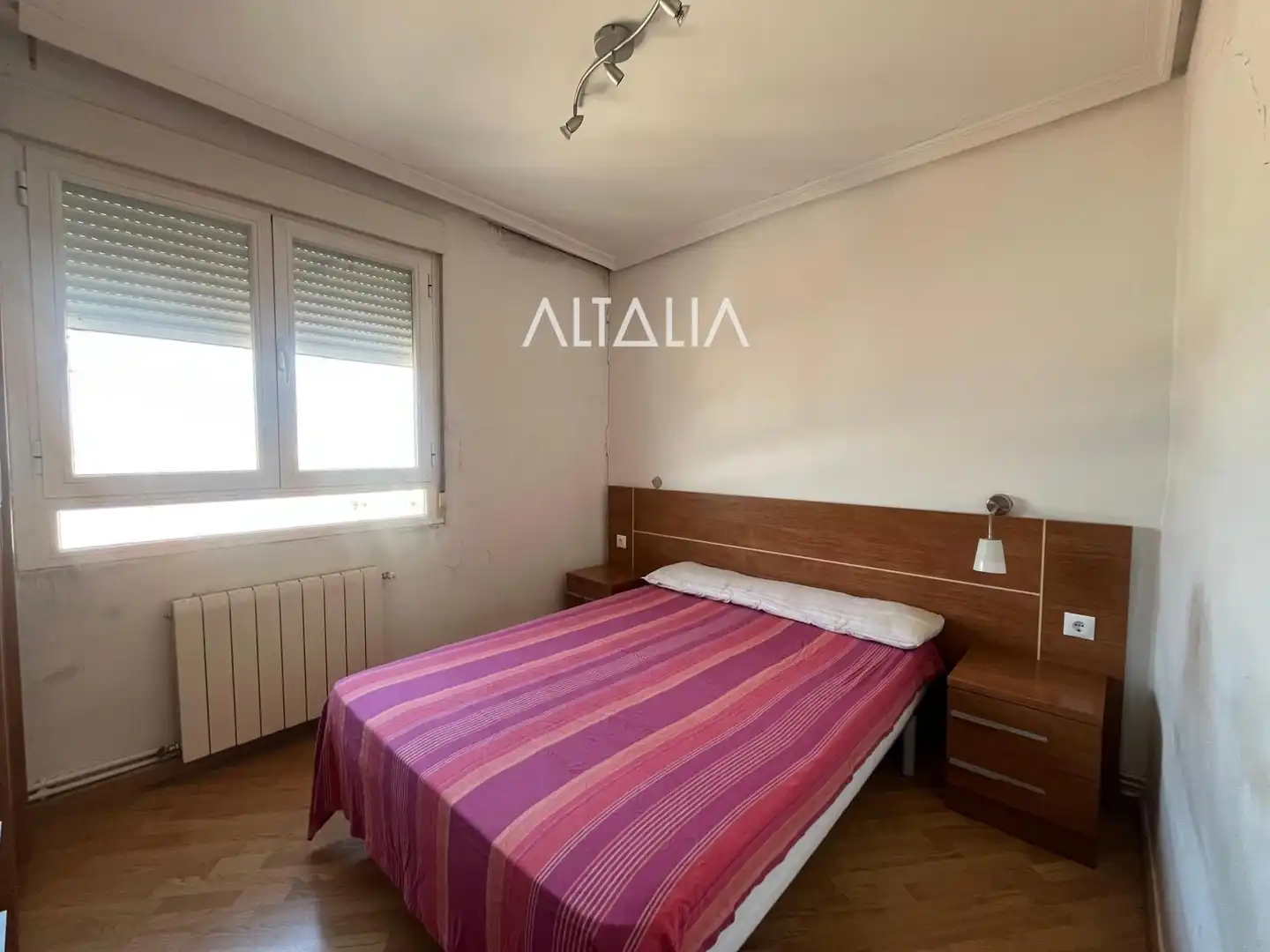 Bedroom of Flat for sale in Cuenca  with Heating and Furnished