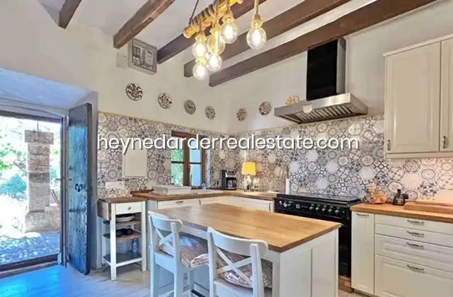 Kitchen of Houses for sale in Andratx  with Air Conditioner, Private garden and Storage room